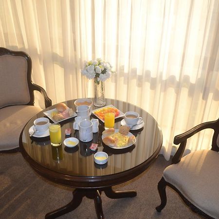 Suites Plaza Las Flores Lima Exterior photo