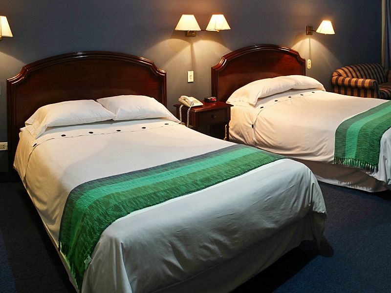 Suites Plaza Las Flores Lima Exterior photo
